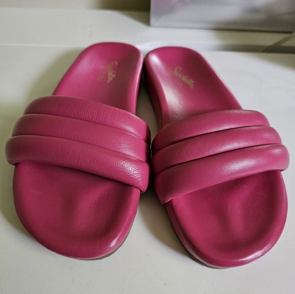 Seychelles Low Key Sandals. Size 6 - Picture 3 of 9